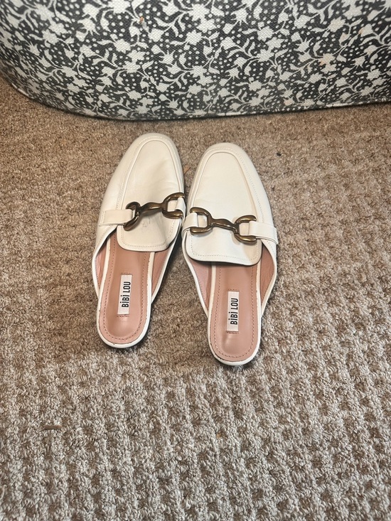 Bibilou Shoes - BIBI LOU vela loafer size 41 (fits like a 9.5)